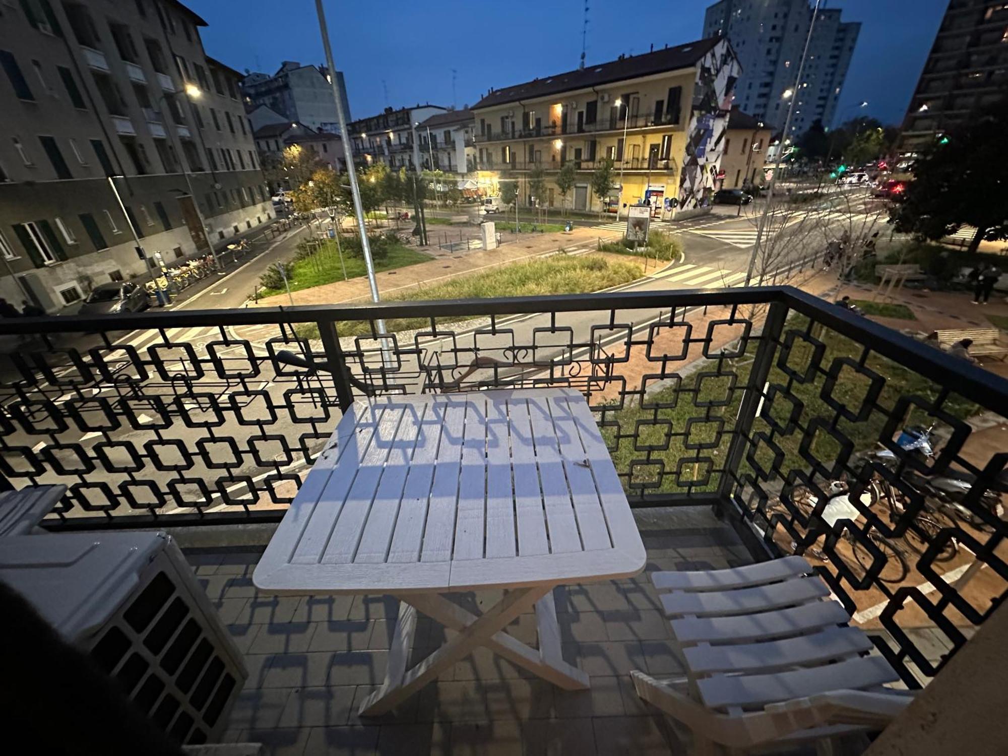 Gigli, Rooms Con Cucina In Comune E Terrazza Μιλάνο Εξωτερικό φωτογραφία