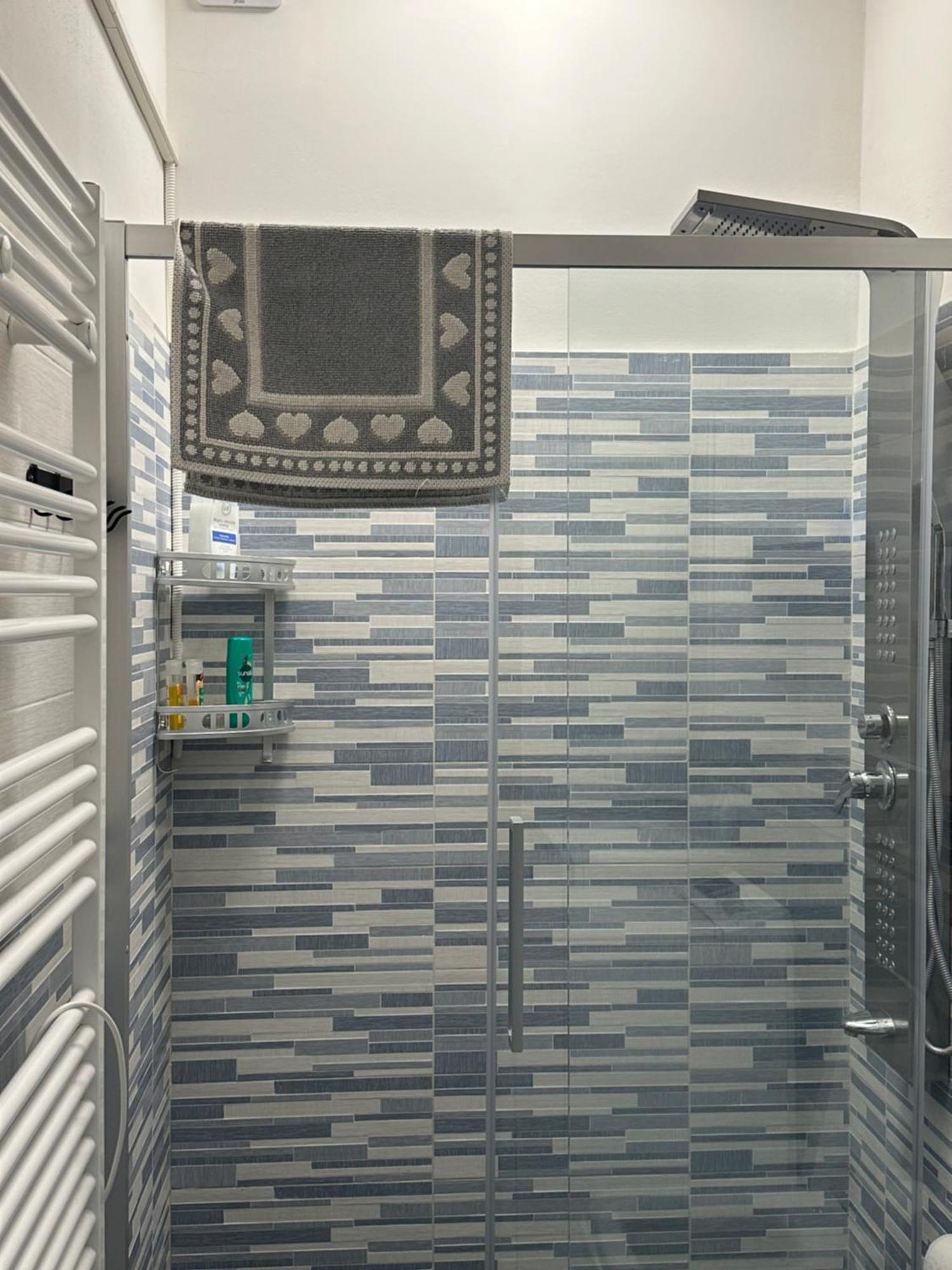 Gigli, Rooms Con Cucina In Comune E Terrazza Μιλάνο Εξωτερικό φωτογραφία